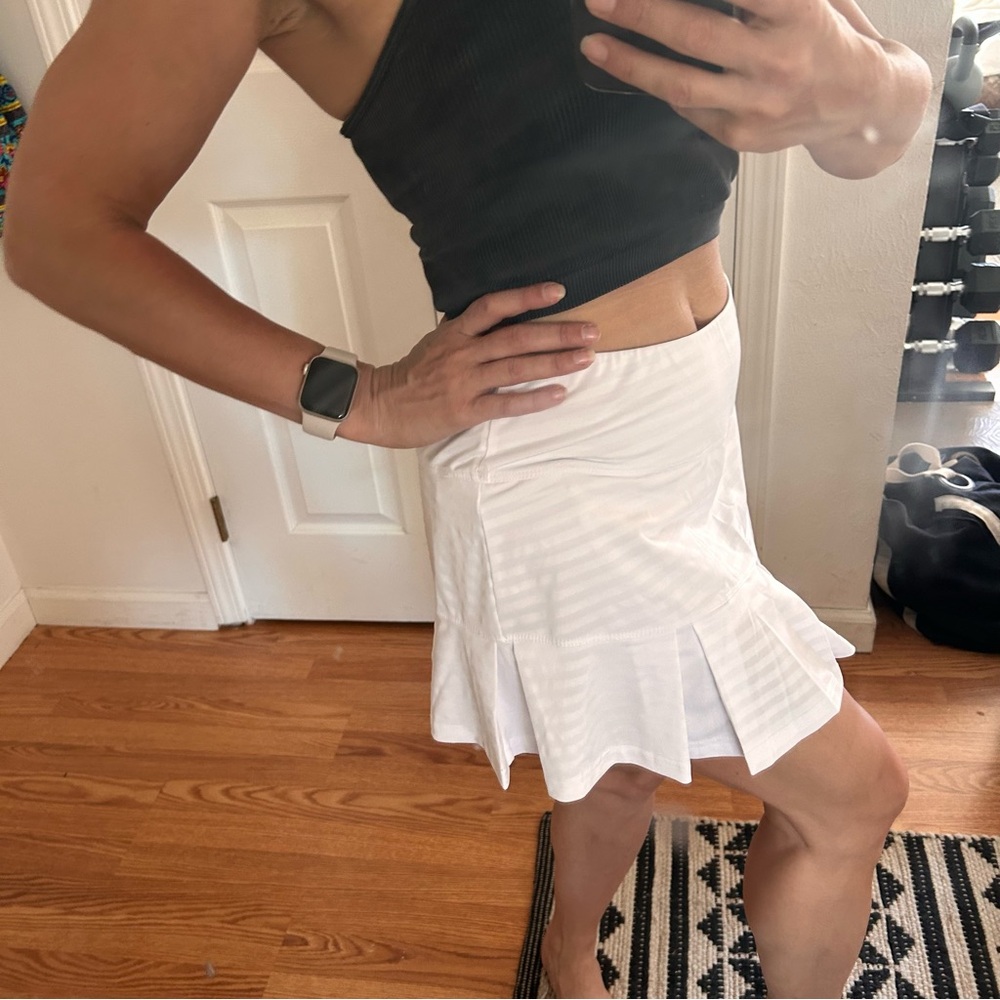 BOLLE white grey stripes pleated tennis skirt golf skirt pickleball athletic S